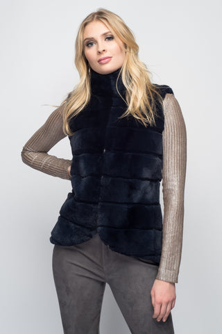 Cashmere Vest with Tibetan Sheep Collar In Oatmeal