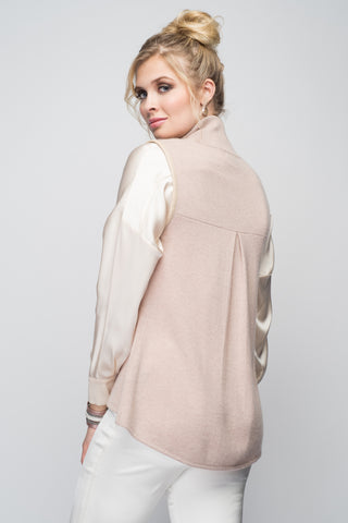 Cashmere Vest with Leather Piping in Oatmeal