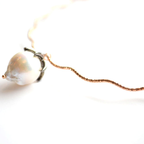 Rose Gold Choker with a White Baroque Pearl